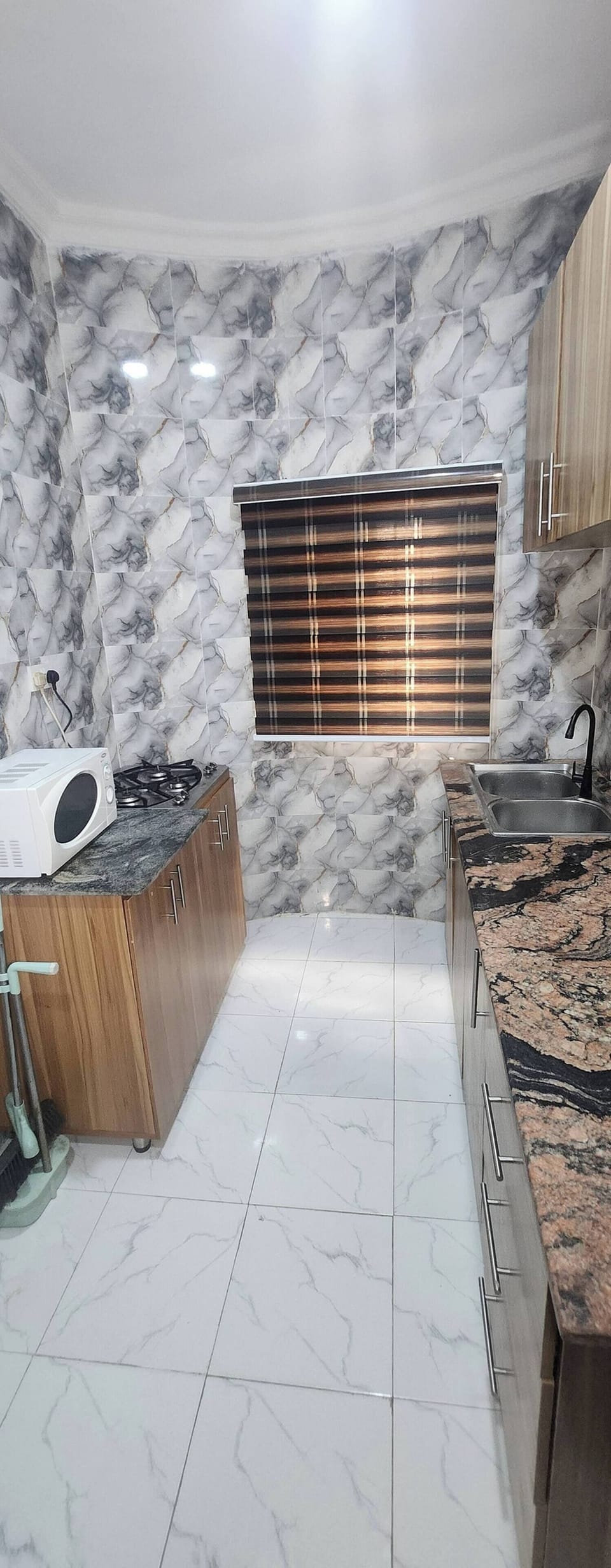Apartment, 3 Bedrooms, Accessible, Smoking | Private kitchen