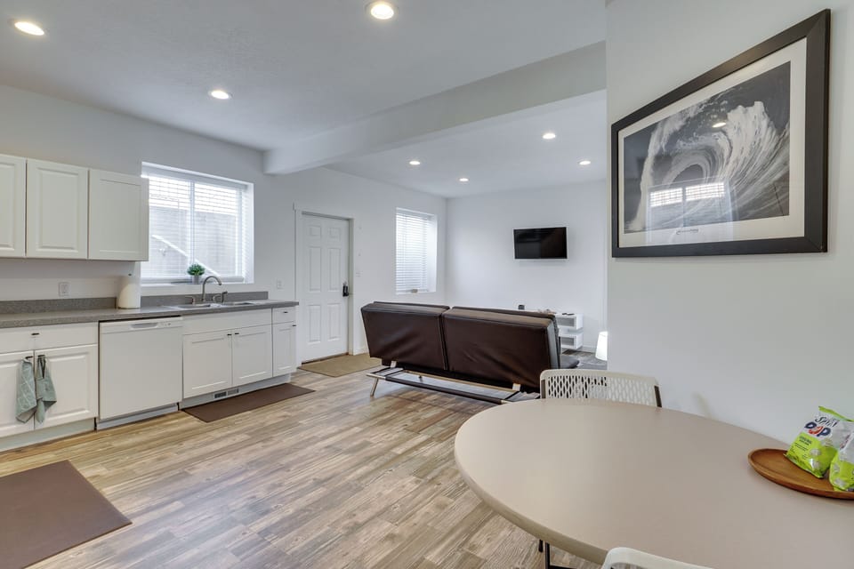 Apartment (1 Bedroom) | Interior