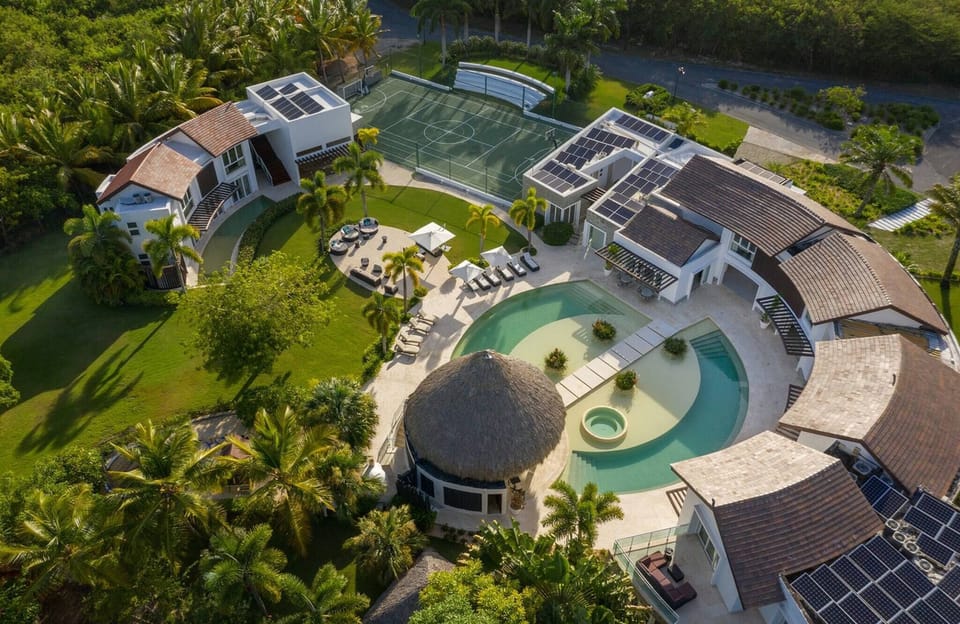 Villa, Multiple Bedrooms, Accessible, Smoking | Pool | Outdoor pool