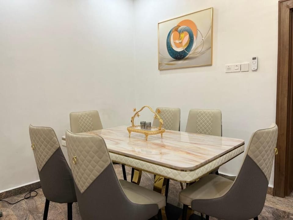 Economy Apartment, Balcony, City View | Dining