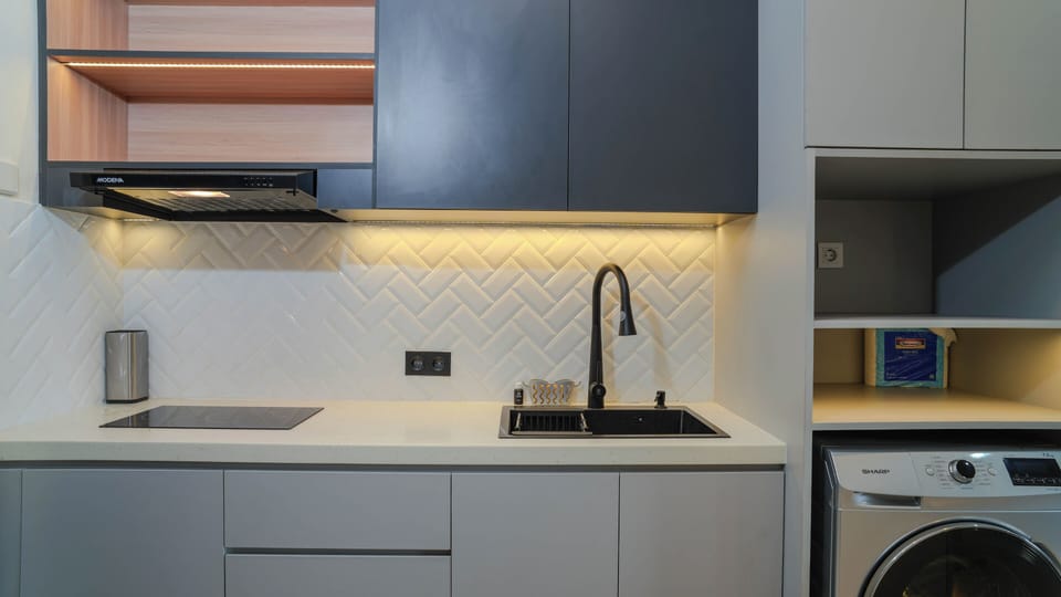 Standard Apartment | Private kitchen | Electric kettle