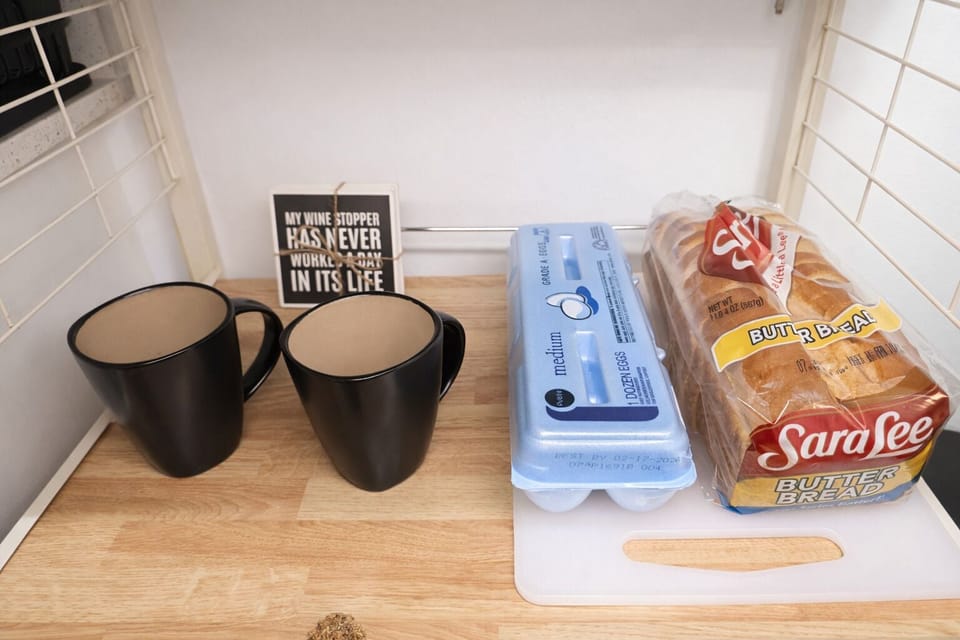 Comfort Studio, Kitchenette | Food and drink