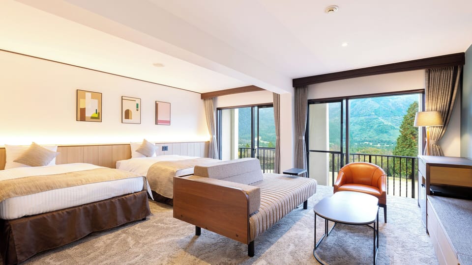 Standard Forth Room, Non Smoking, Shared Bathroom (Slide Bed) | In-room safe, free WiFi, bed sheets