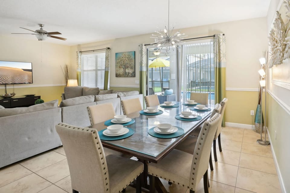 House | 8 bedrooms, high-speed internet