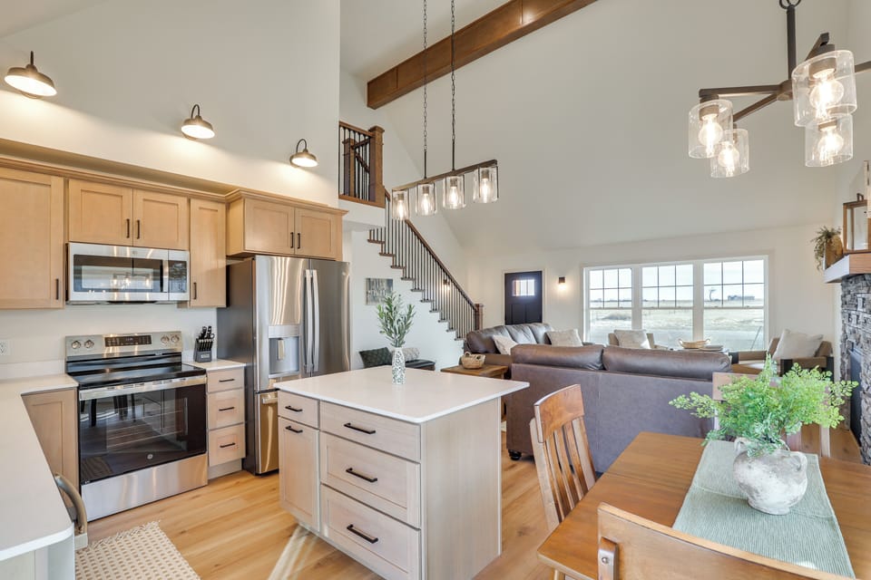 House (3 Bedrooms) | Interior
