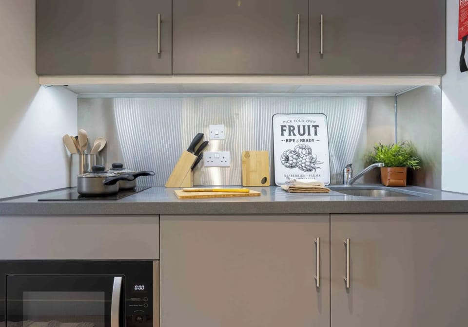 Studio, Non Smoking | Private kitchenette