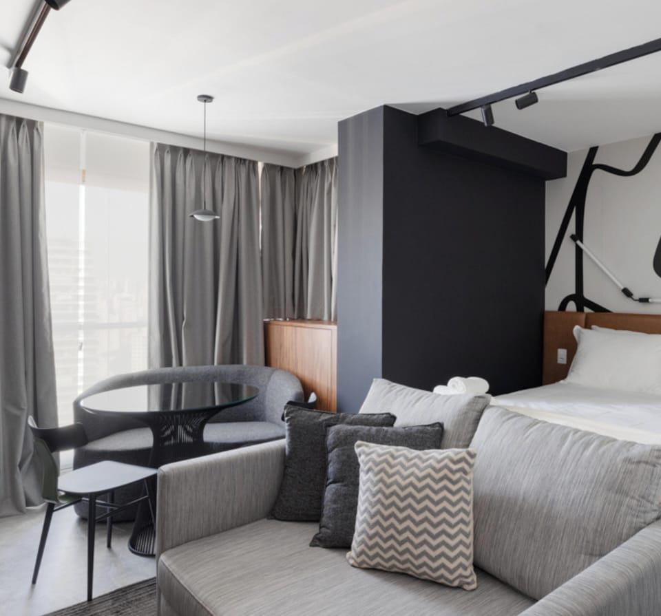 Superior Studio, City View | Blackout drapes, iron/ironing board, WiFi (free)