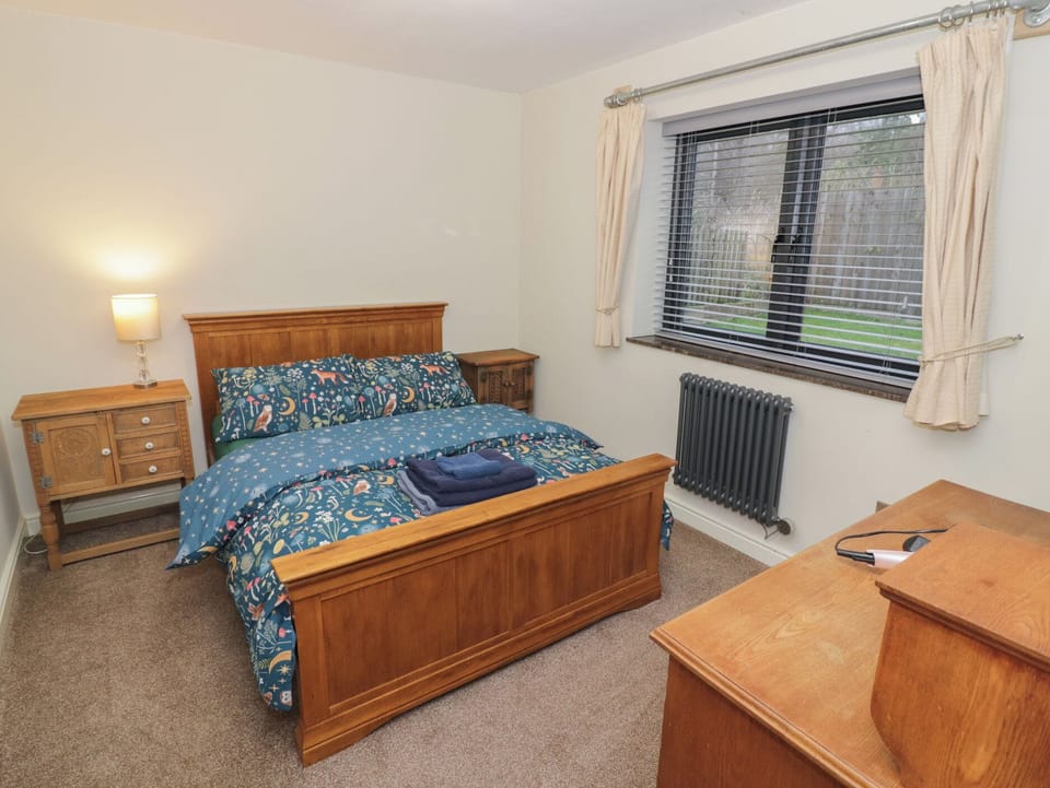 2 bedrooms, individually decorated, individually furnished, free WiFi