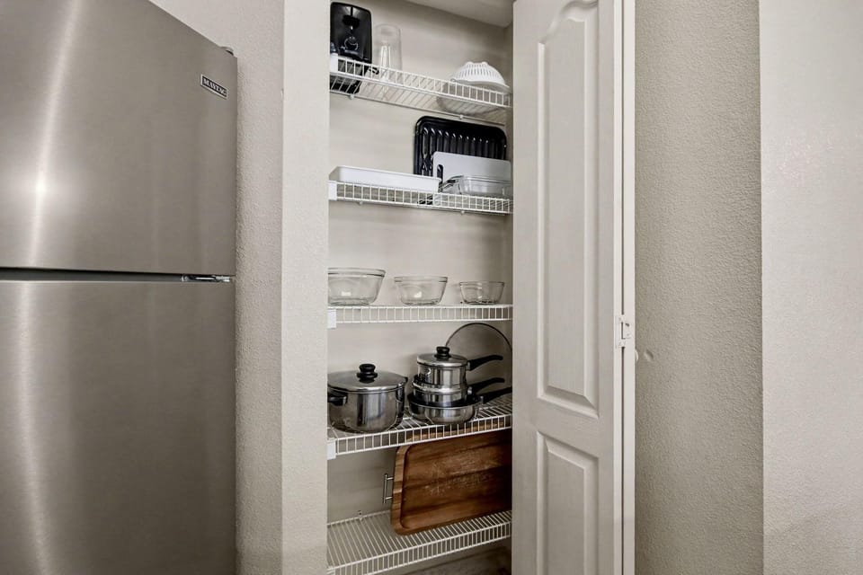 Suite, Multiple Beds, Partial Ocean View (Partial Ocean View 1 Bedroom Suite) | In-room safe, blackout drapes, iron/ironing board, free WiFi