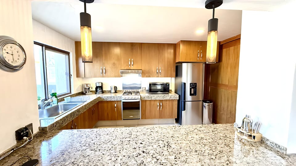 House, 2 Bedrooms, Smoking, Balcony | Interior