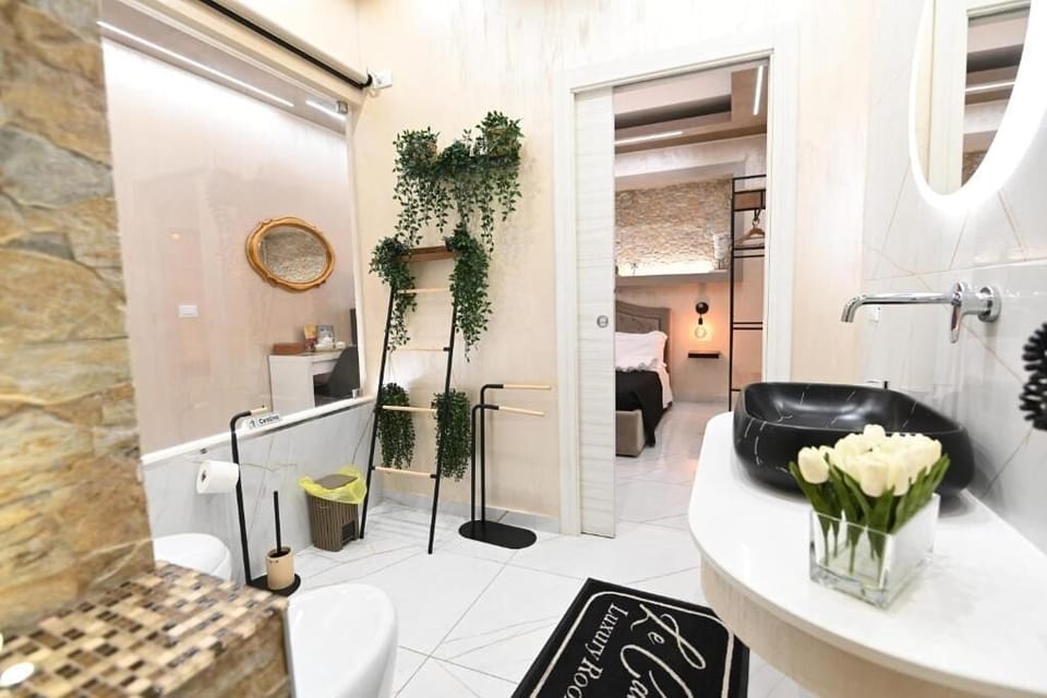 Free toiletries, hair dryer, bidet, towels