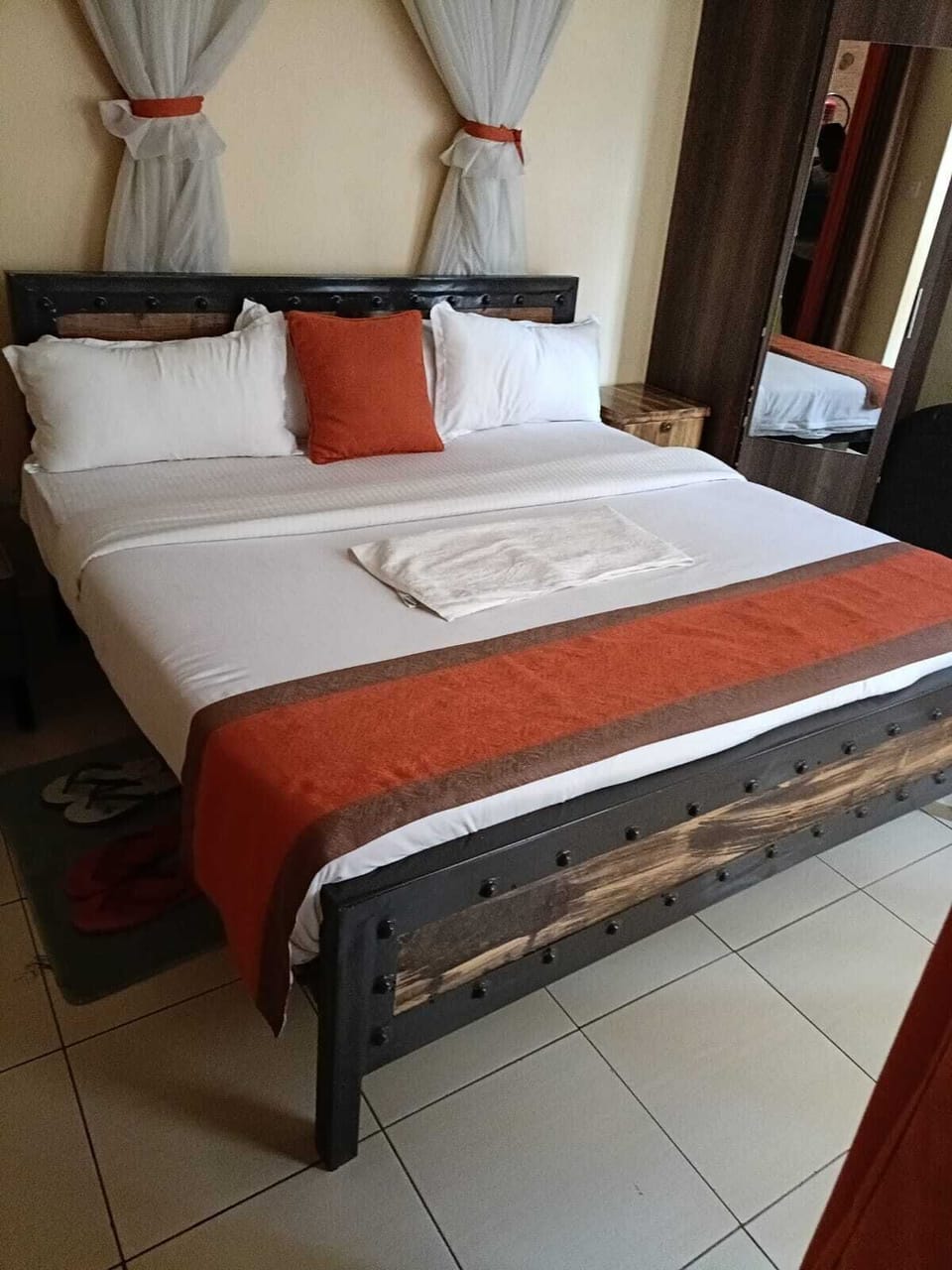 Comfort Studio, City View | WiFi (free)