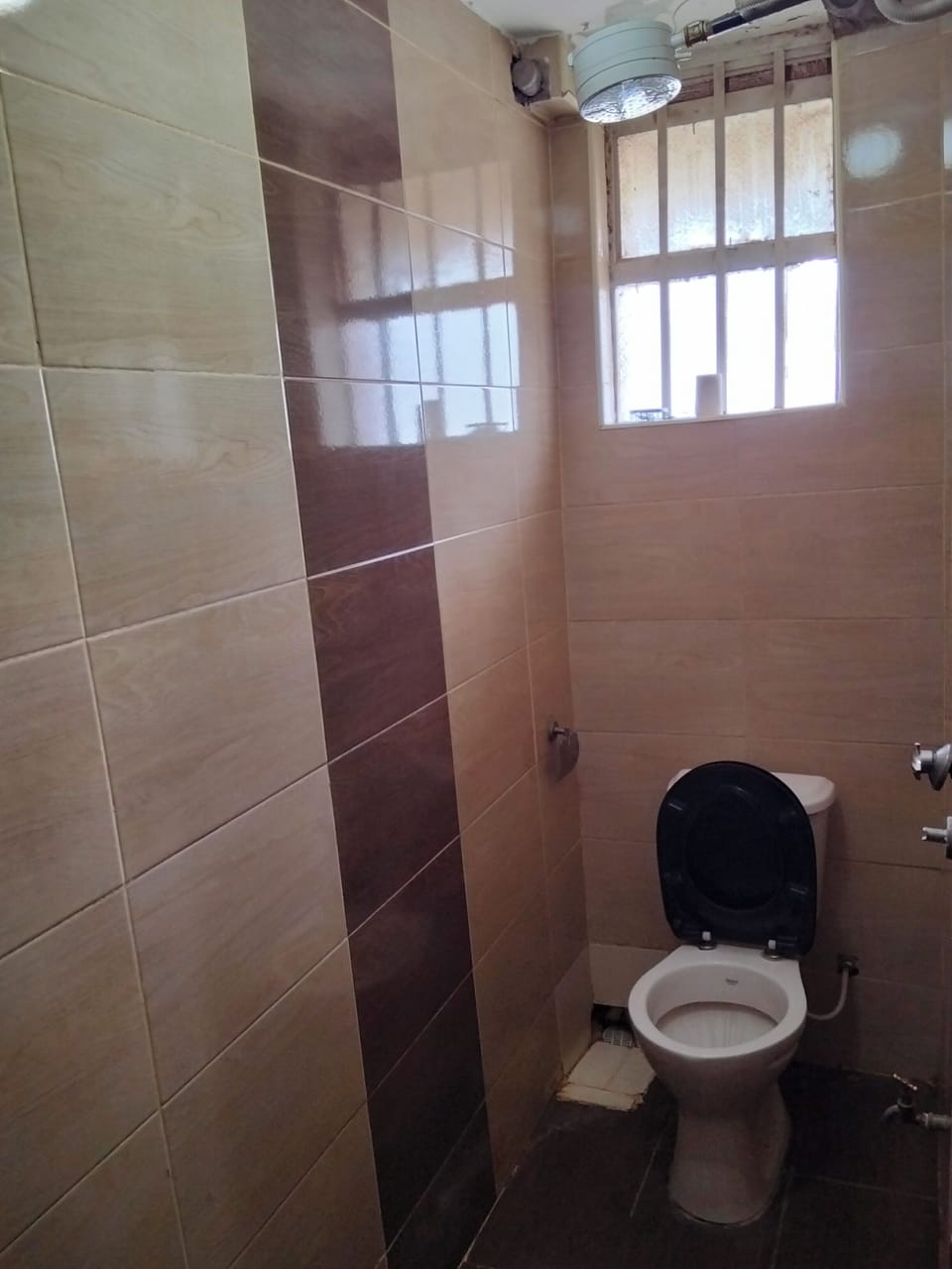 Comfort Studio, City View | Bathroom