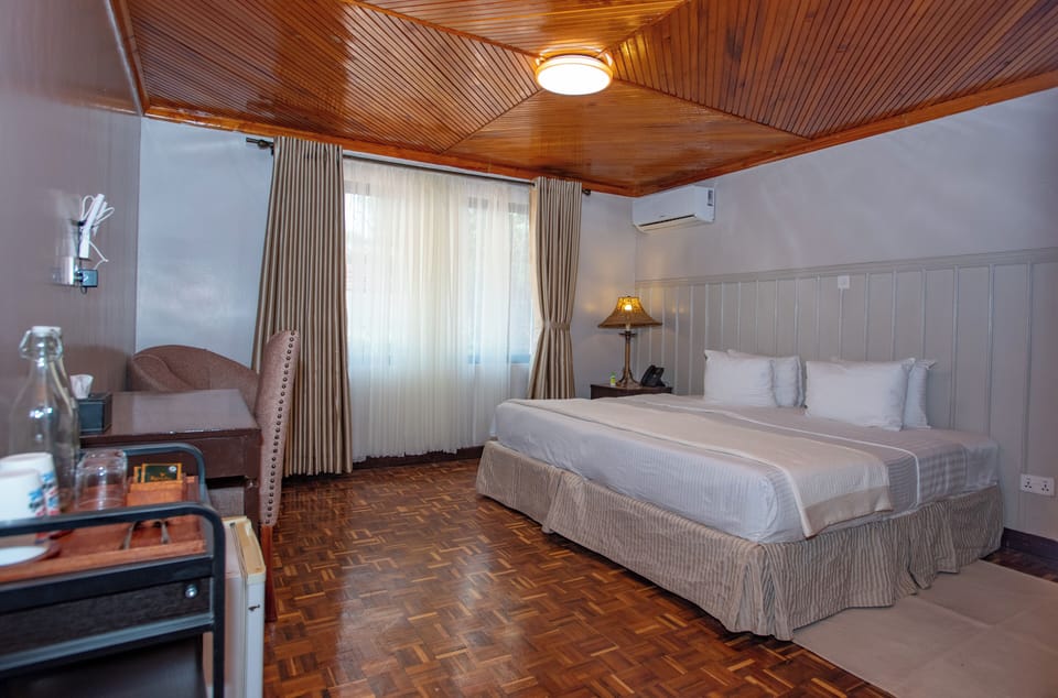 Deluxe Double or Twin Room, 1 King Bed, Air conditioning, Garden View | Courtyard view