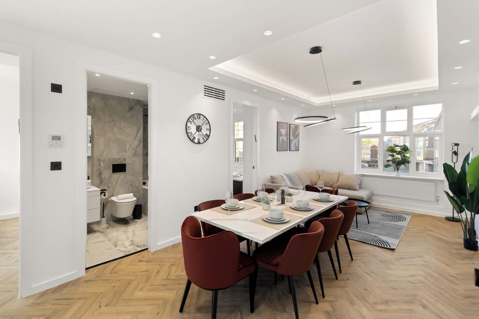 Apartment - Sleeps 8 - Golders Green 10 Mins Apartment in London