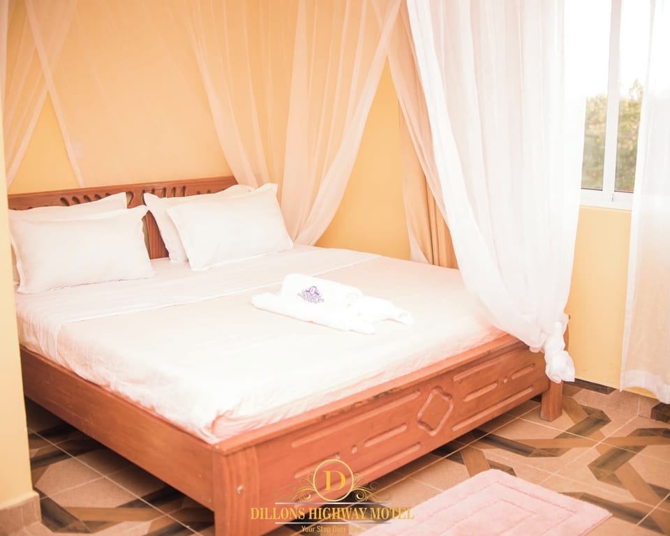 Deluxe Double Room, City View | Free WiFi, bed sheets