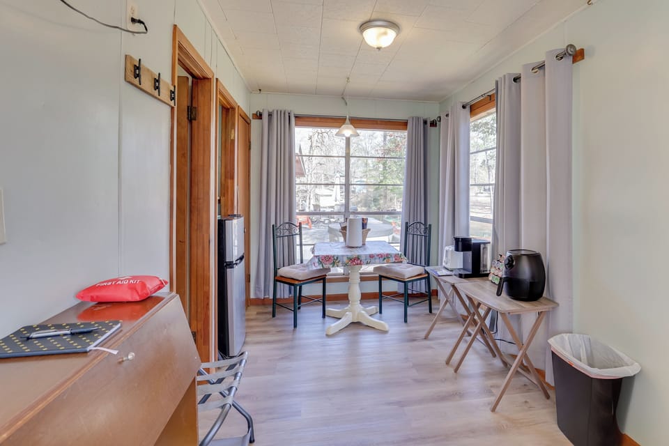 Apartment (0 Bedroom) | Interior
