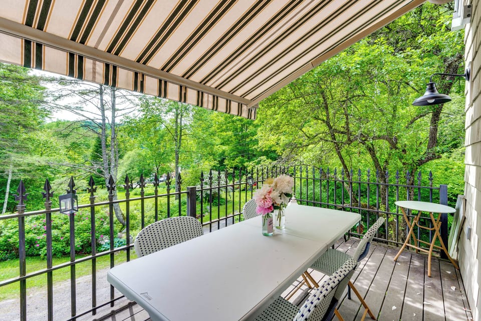 House (4 Bedrooms) | Front of property