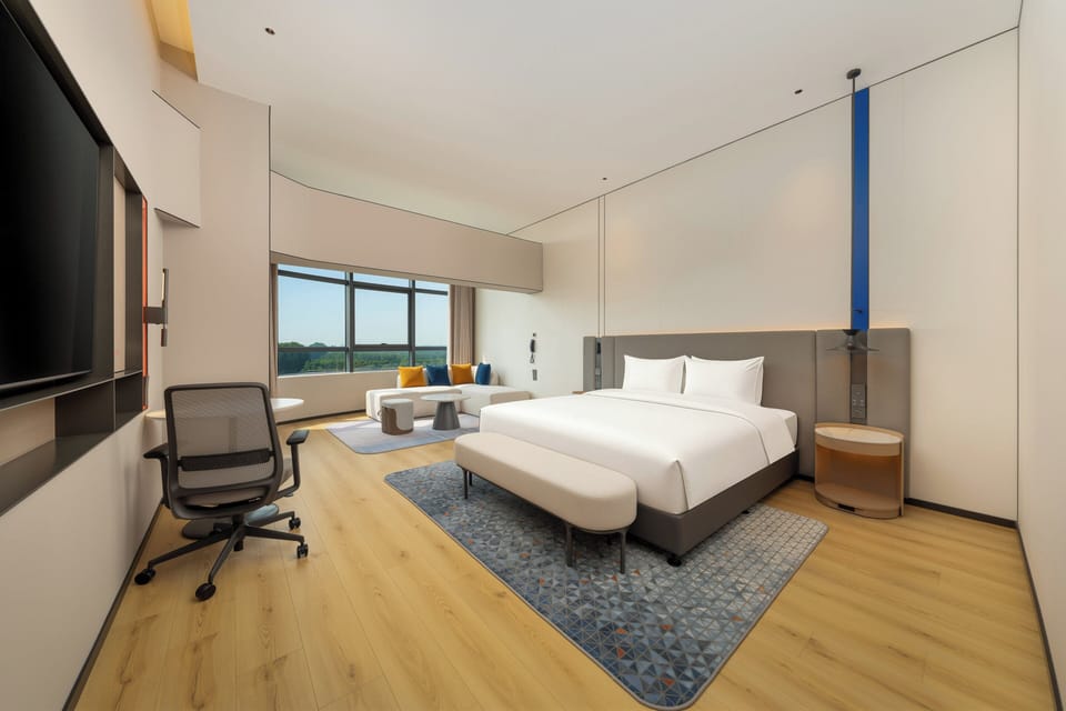 Suite, 1 Bedroom | Premium bedding, down comforters, desk, laptop workspace