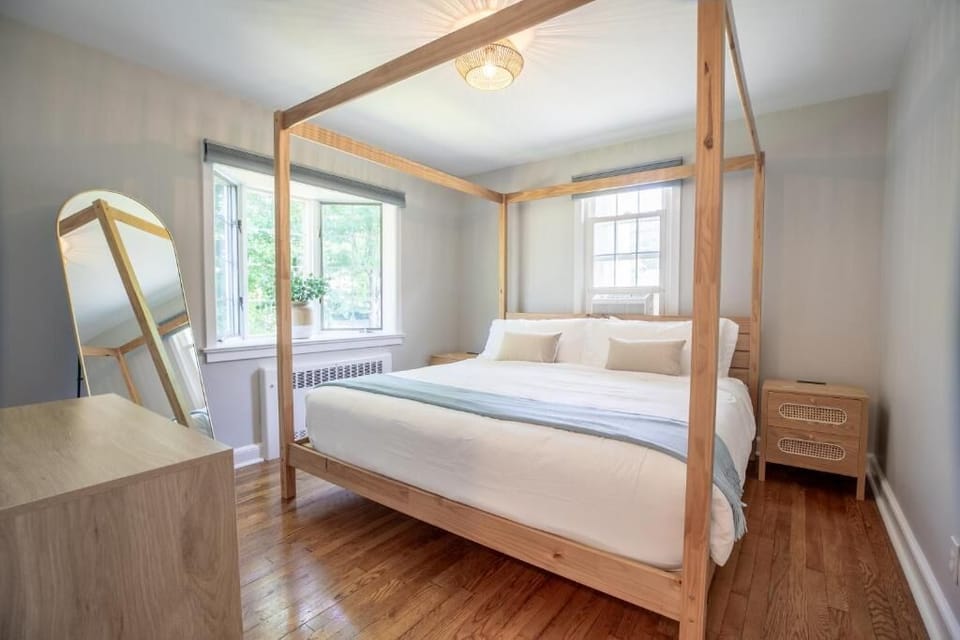 Superior House, Patio, Garden View | Egyptian cotton sheets, premium bedding, memory foam beds
