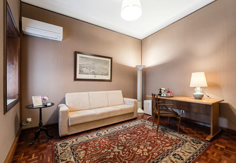 Superior Room | Free WiFi, bed sheets