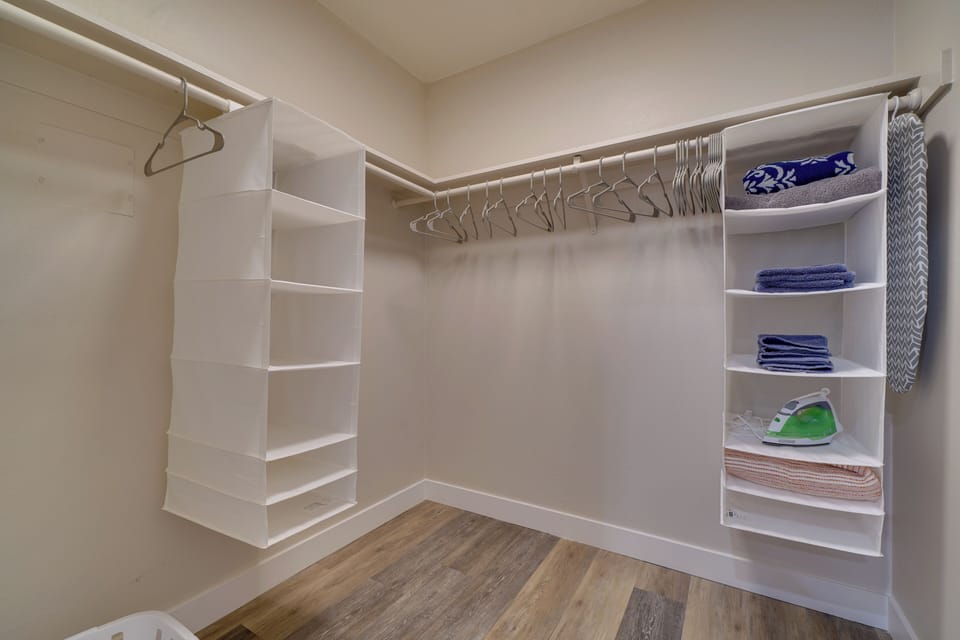 Apartment (1 Bedroom) | Interior