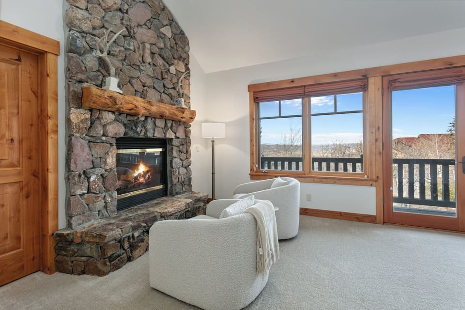Condo, 5 Bedrooms | Interior