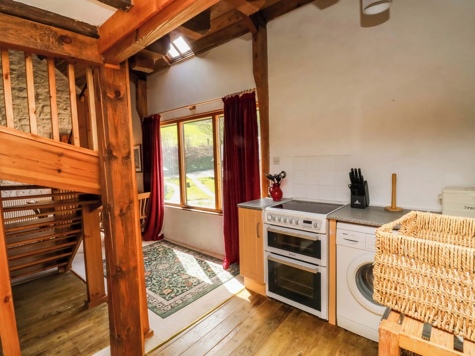 Cottage | Private kitchen | Cookware/dishes/utensils