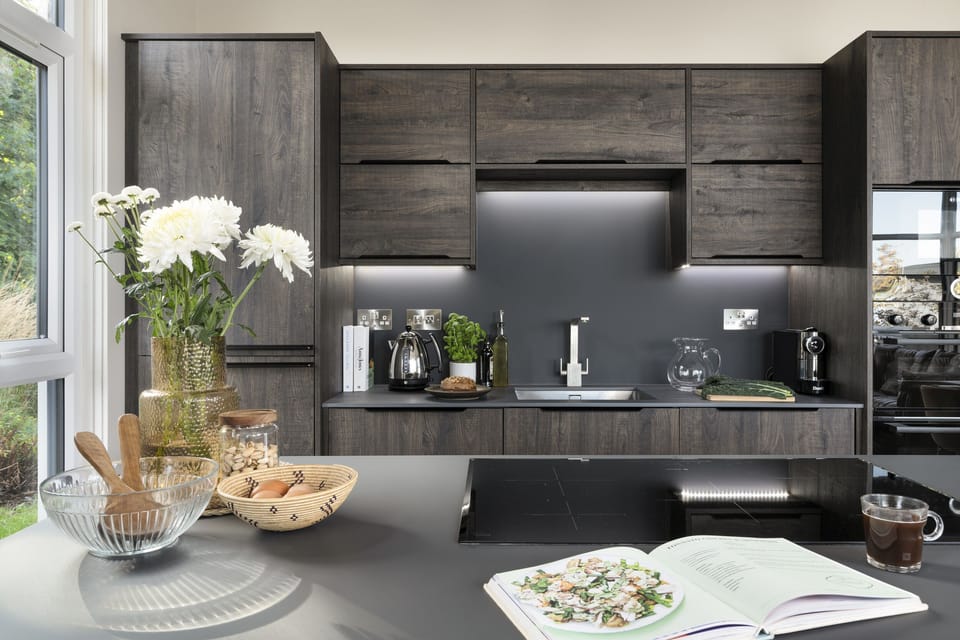 Dishwasher, cookware/dishes/utensils