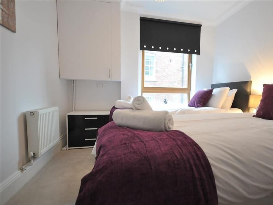 2 bedrooms, individually decorated, individually furnished, free WiFi