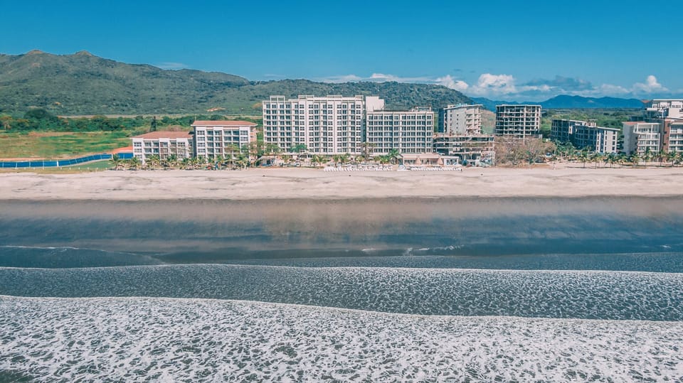Olas del Mar by Playa Caracol Resorts Apartment in Panama