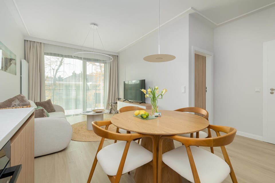 Apartment | Dining