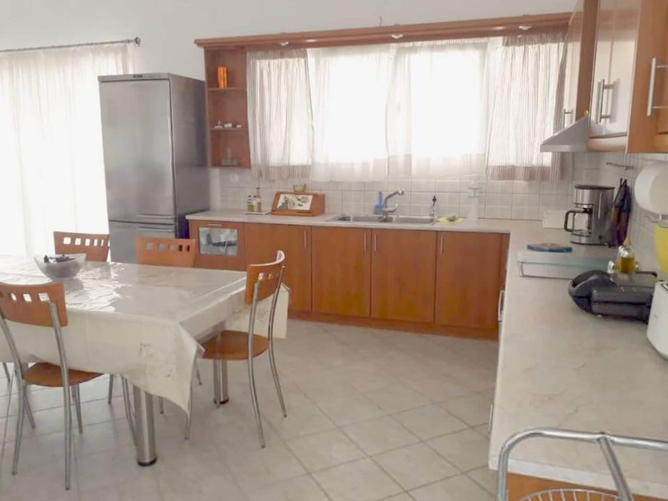 House, Smoking | 2 bedrooms