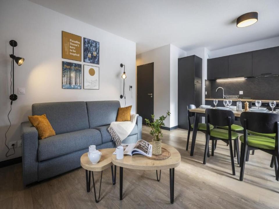 Apartment | Living room
