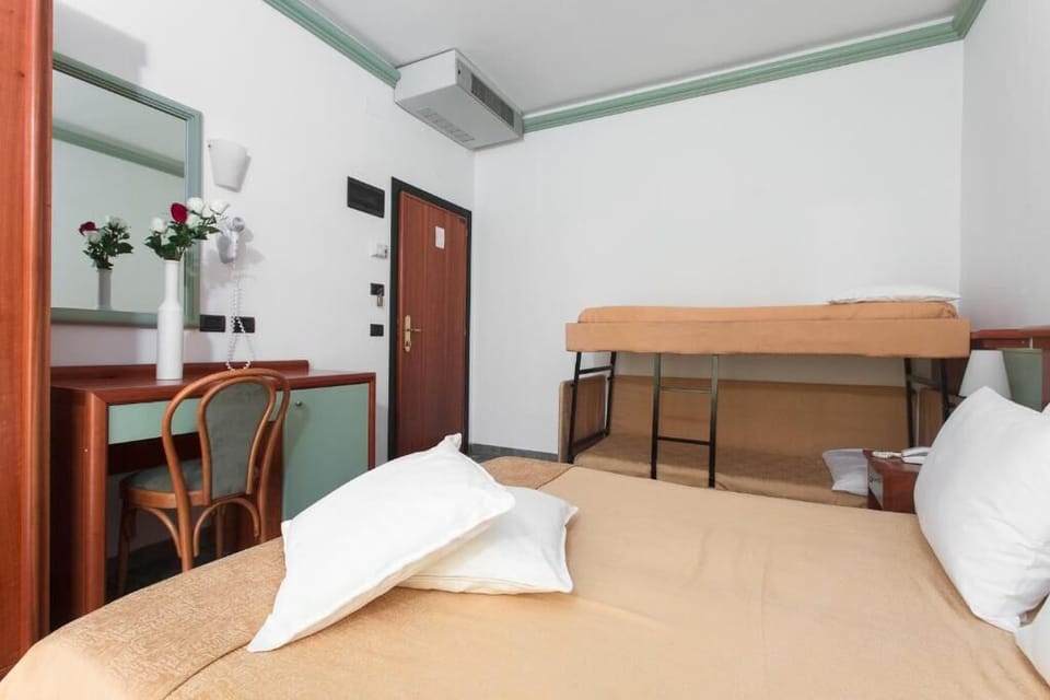 In-room safe, desk, laptop workspace