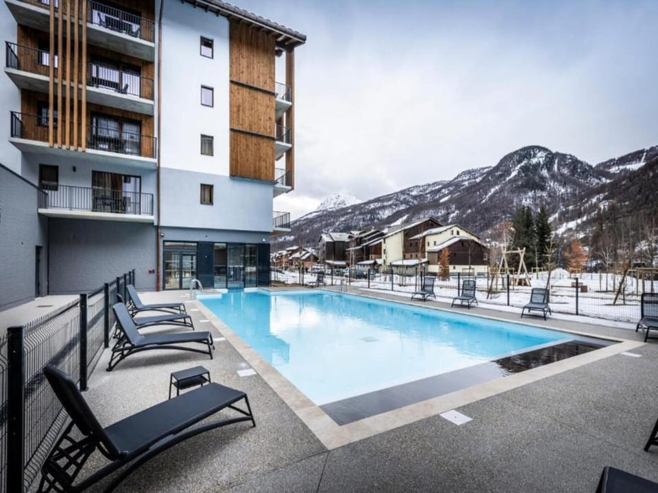 Apartment | Pool | Outdoor pool, a heated pool