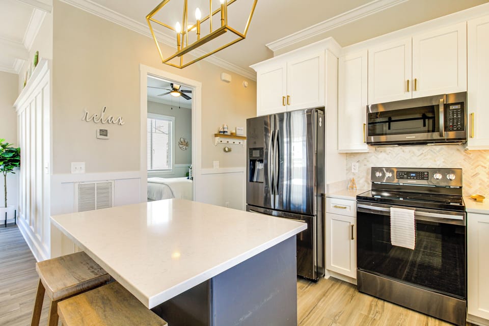 House (3 Bedrooms) | Interior