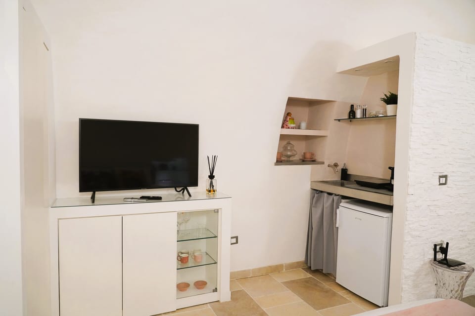 Basic House | Interior