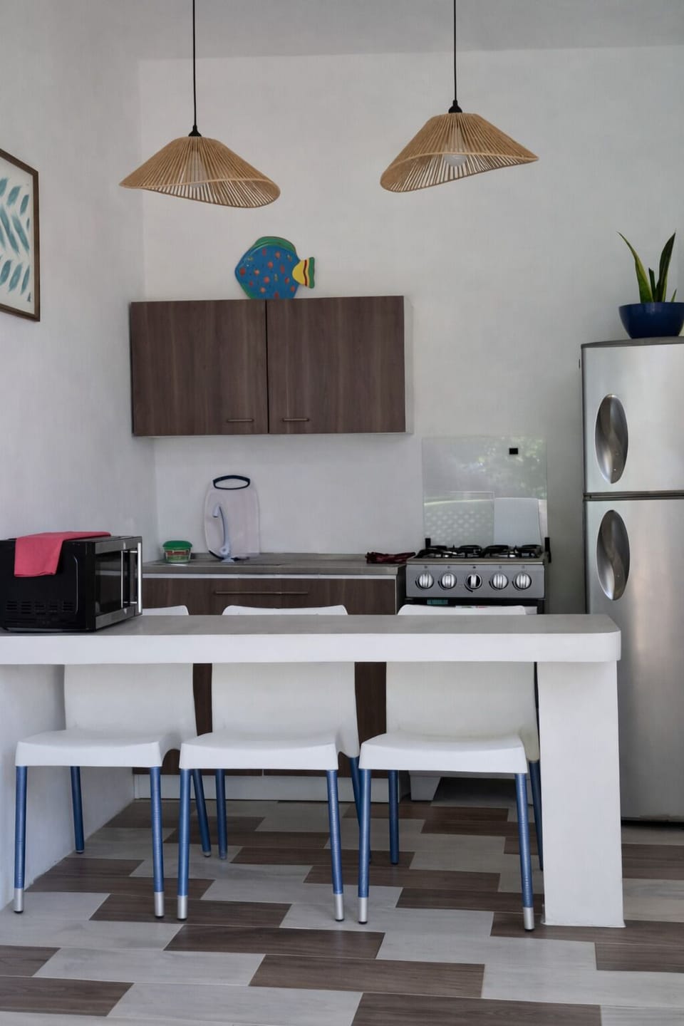 Apartment, 1 Bedroom, Kitchen, Pool View | Private kitchen | Full-size fridge, microwave, oven, cookware/dishes/utensils