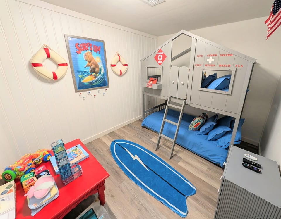 Fort Myers Coastal Retreat Hot Tub Yard Games House in Lee County