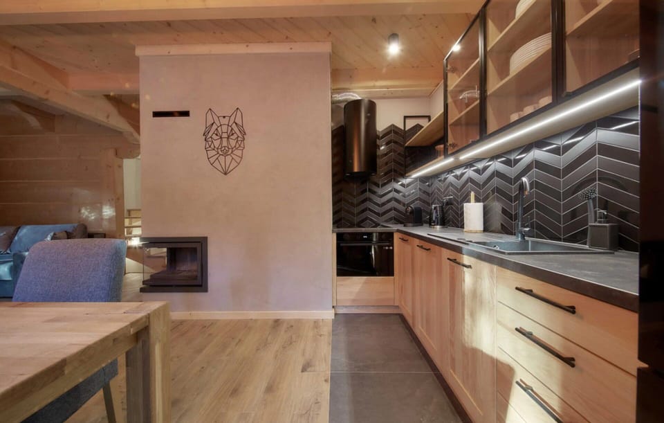 House | Private kitchen | Highchair