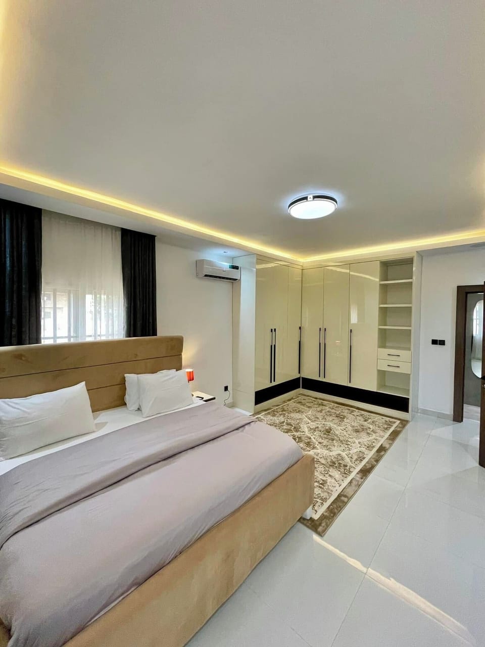 Economy Room, Balcony, City View | Desk, laptop workspace, blackout drapes, soundproofing