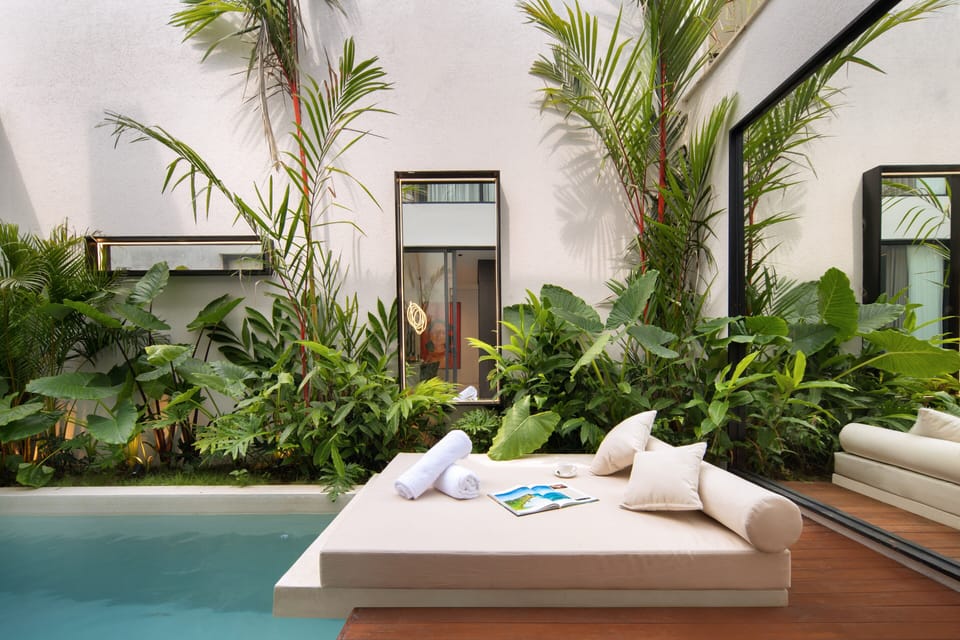 Private pool