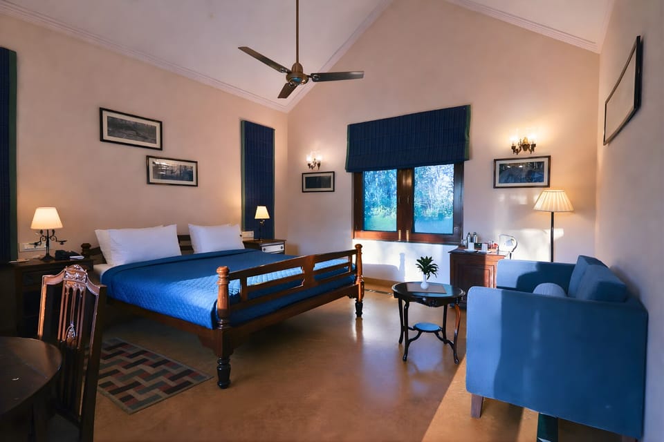 Junior Suite, Forest View | Desk, bed sheets