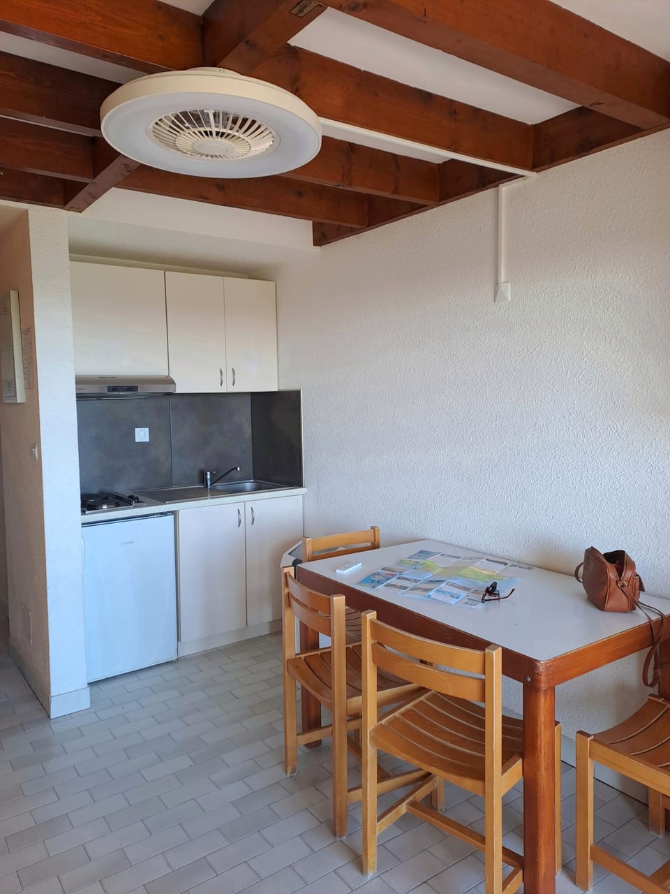 Classic Apartment, Multiple Beds | Private kitchen | Espresso maker