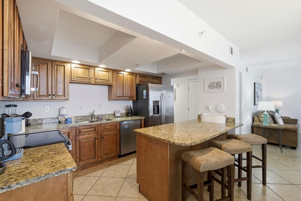 Condo, Multiple Beds (SeaSpray Riverside 712) | Interior