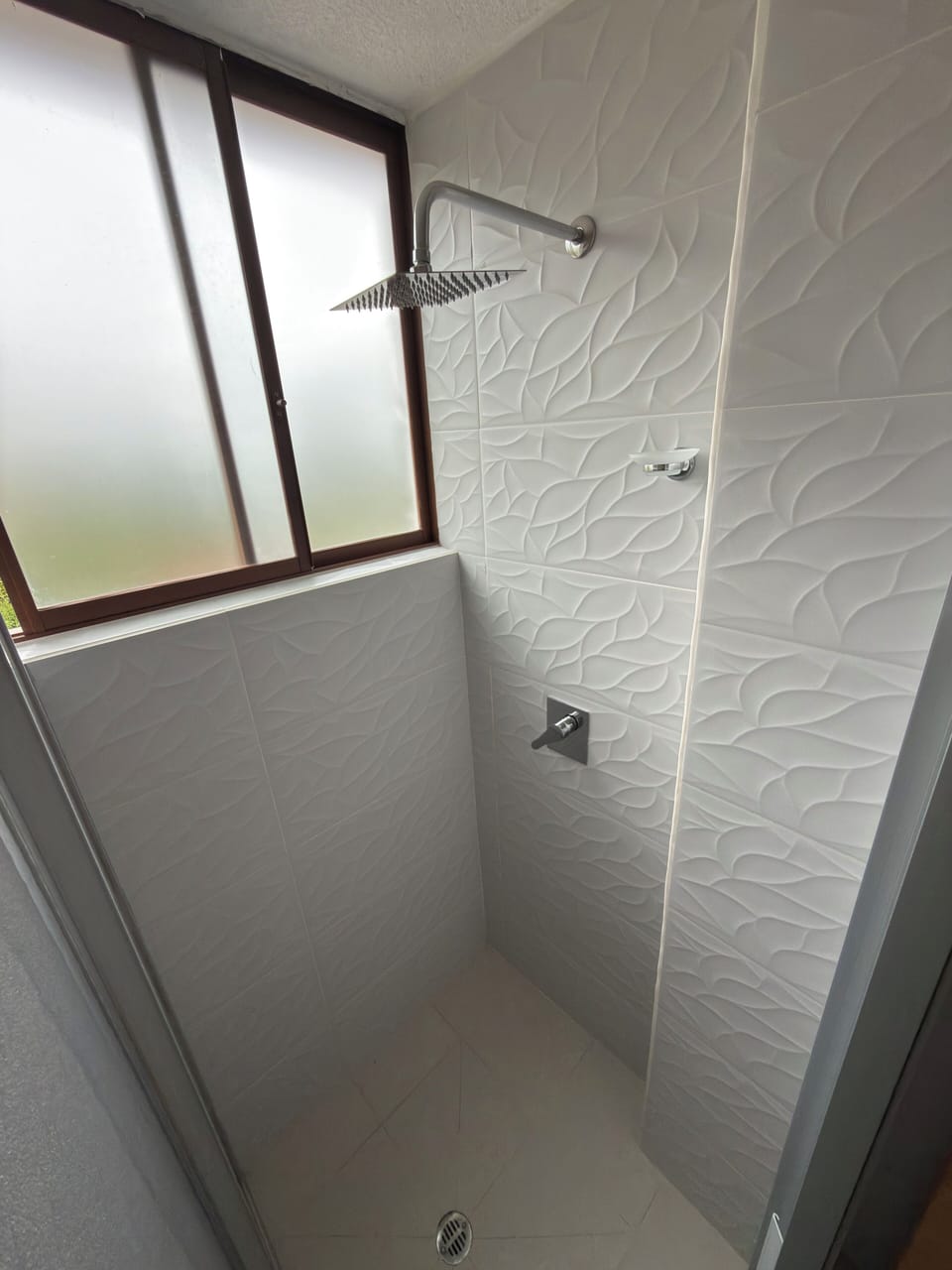 Comfort Single Room, Courtyard View | Bathroom | Shower, towels, soap, shampoo