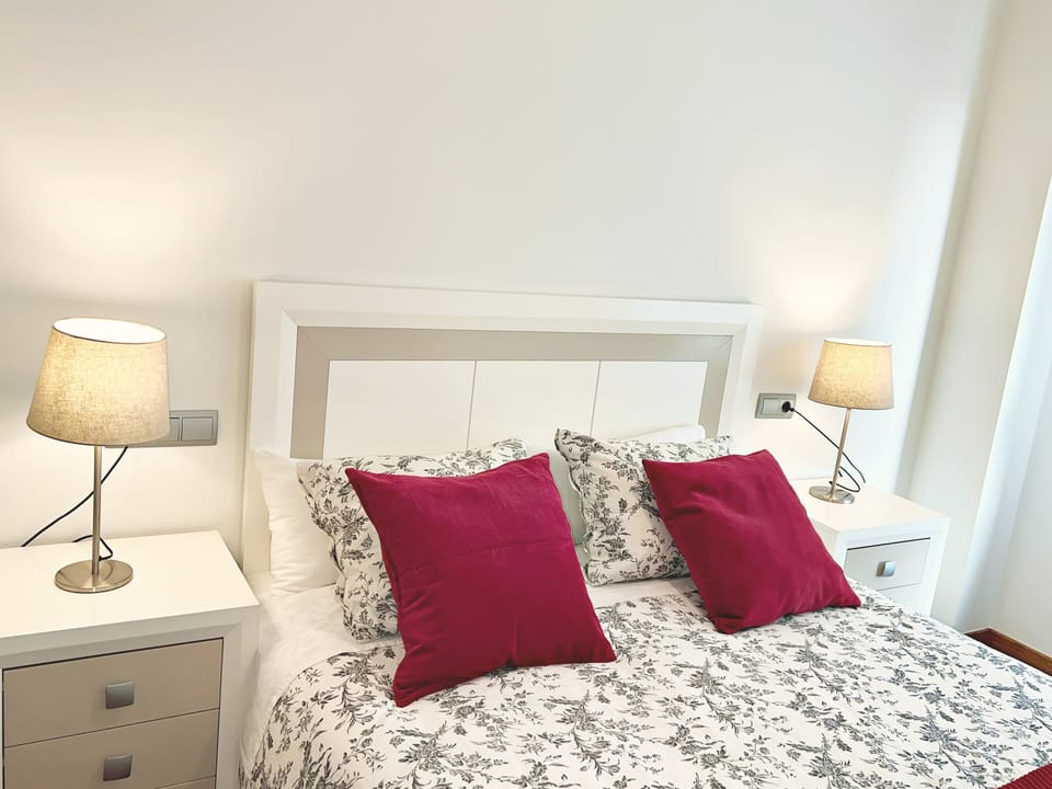 Deluxe Apartment, City View | Soundproofing, iron/ironing board, free WiFi, wheelchair access