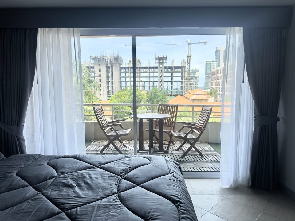 Apartment, 2 Bedrooms, Smoking, Balcony | Balcony