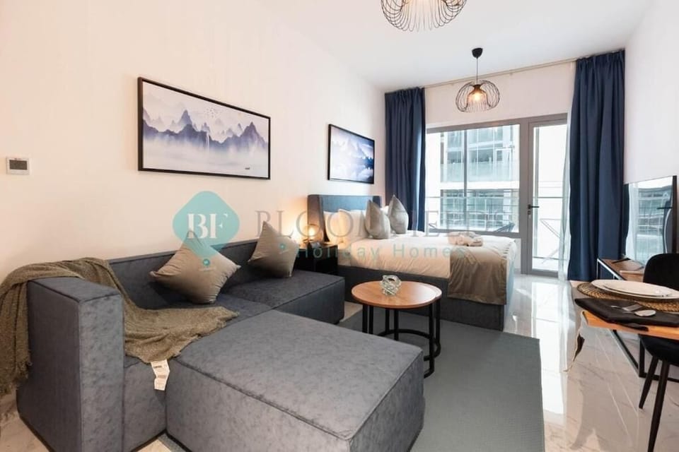 Apartment, Balcony | Living area | TV